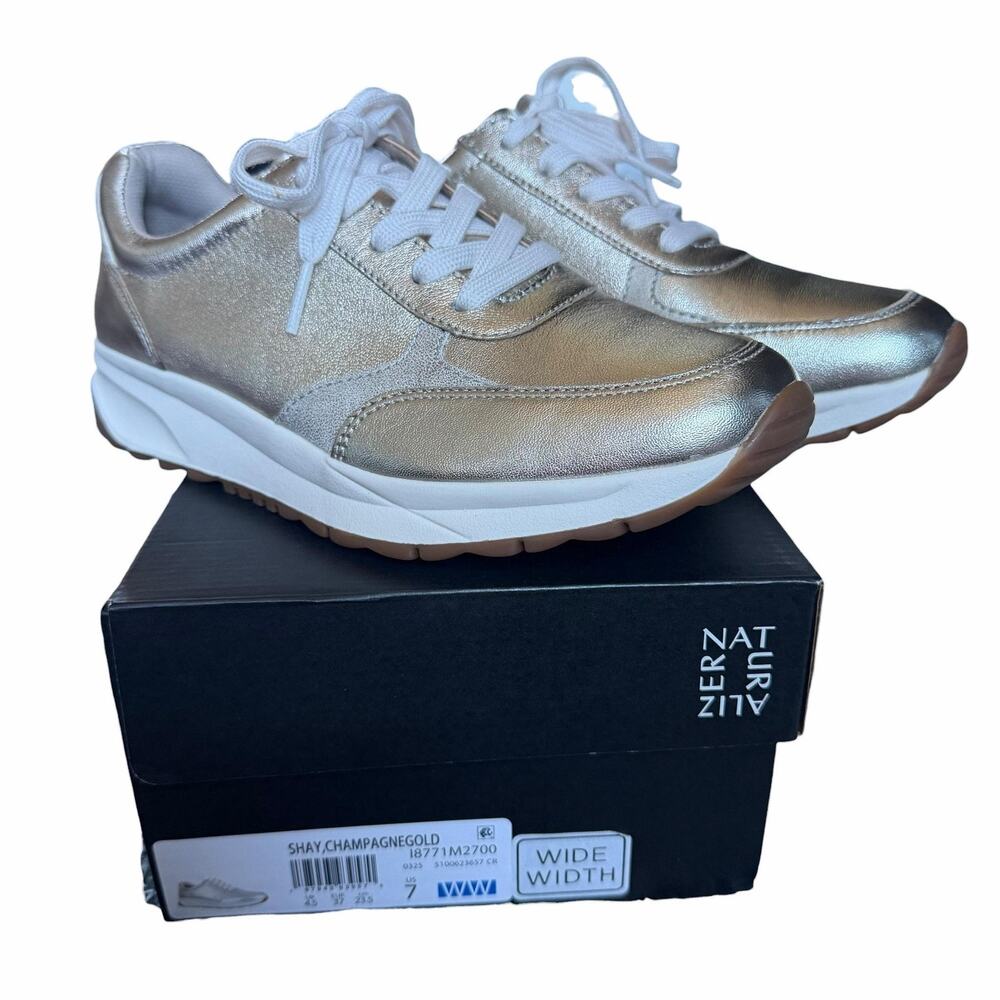 Naturalizer Shay Shoes Womens Size 7 W Champaign Gold Leather Sneaker Comfort